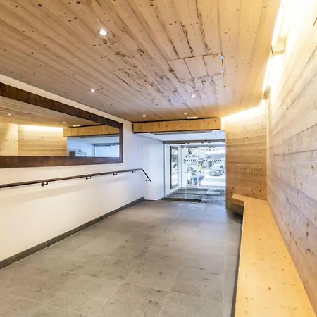 아파트 Du Lou - Location: De 38 M2 Au 7eme Etage, Skis Aux Pieds, Balcon Expose Sud Mae-9021 *
